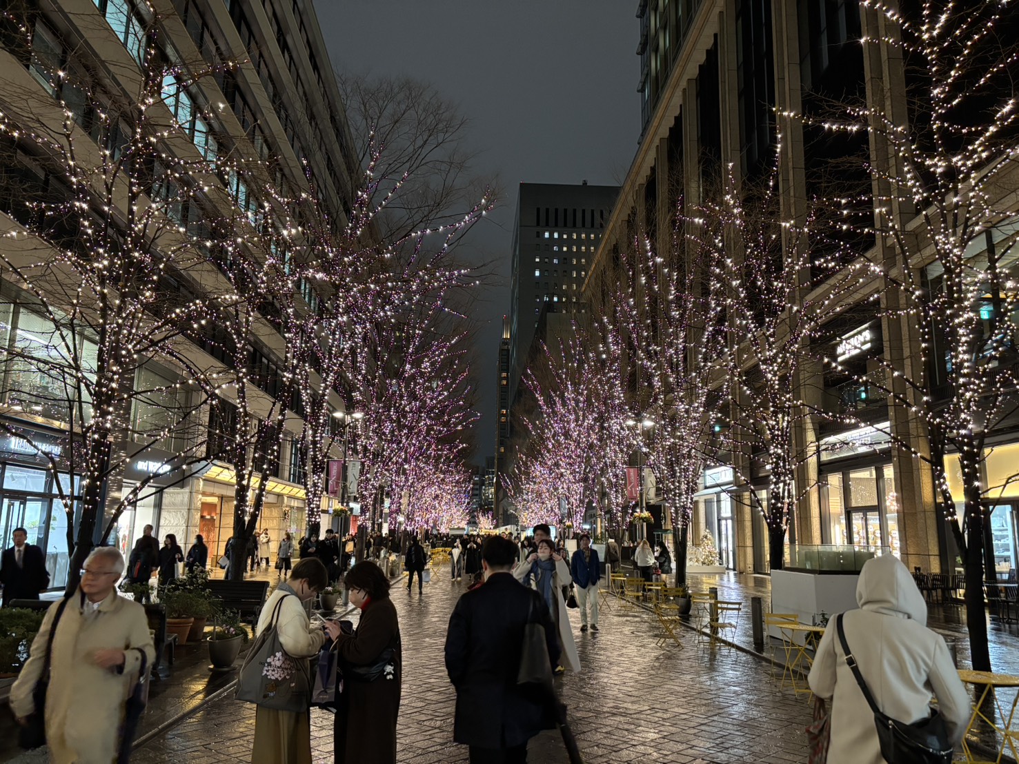 丸の内イルミネーション